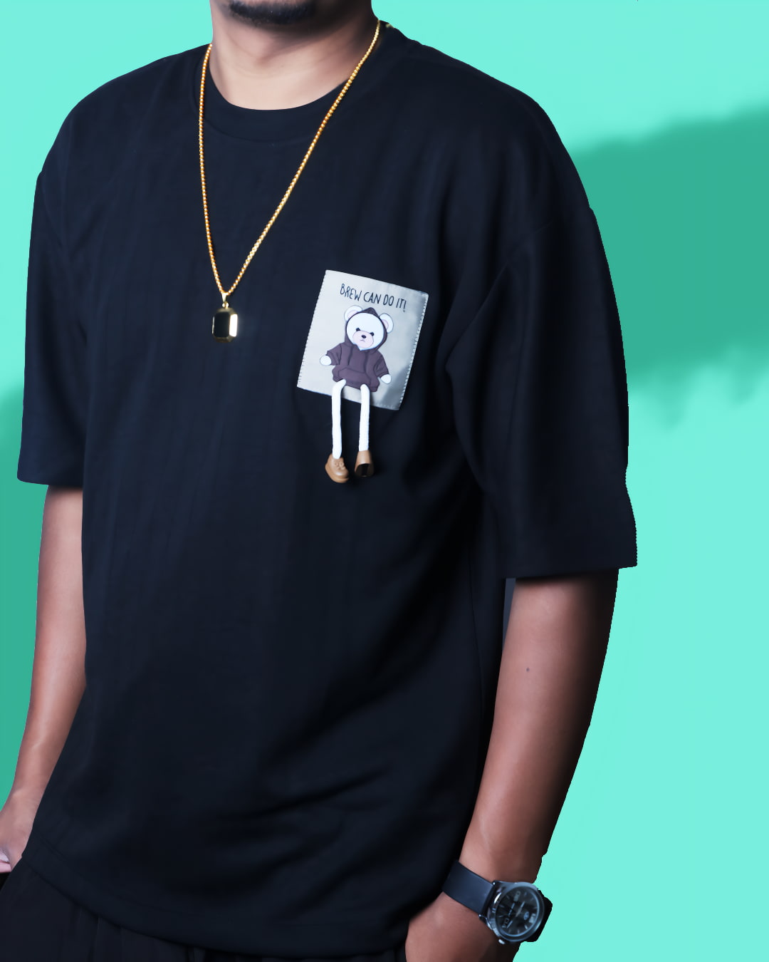 "Trending t-shirts for men and women 2025 – stylish cotton graphic tees"