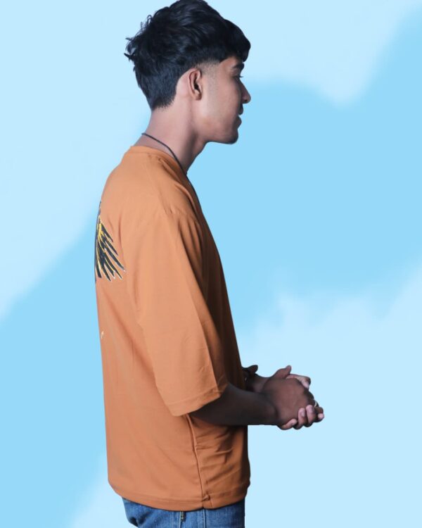 Oversized Printed T-Shirt by Artist Gully in XL Maroon