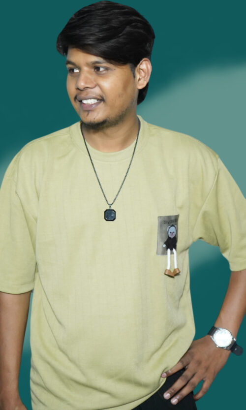 Pistachio Green Oversized T-Shirt with Teddy Patch Design – Unisex Casual Wear